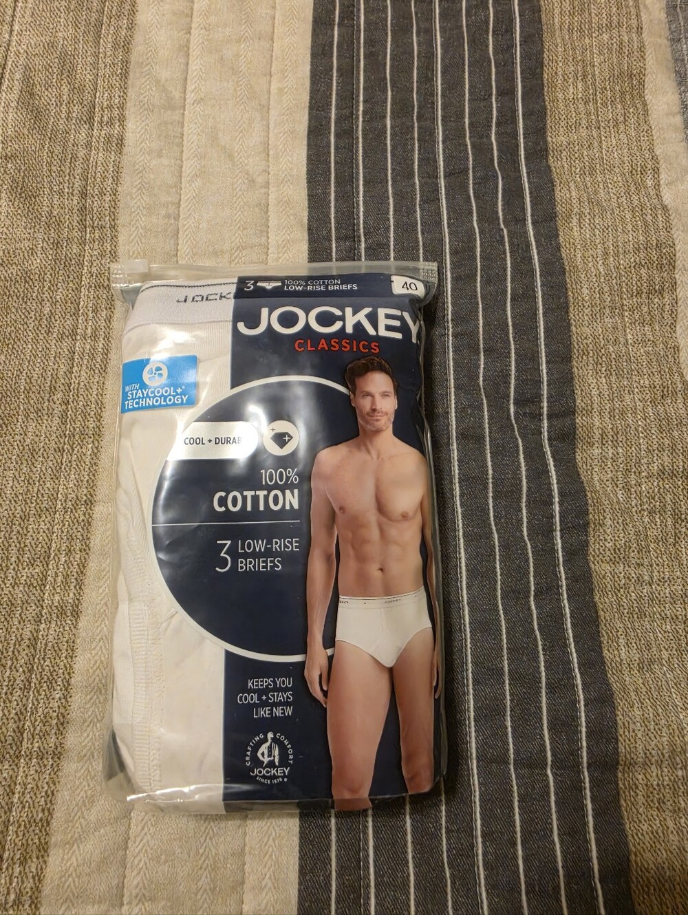 New in package Jockey men's 3 pack low rise underwear brief size 40